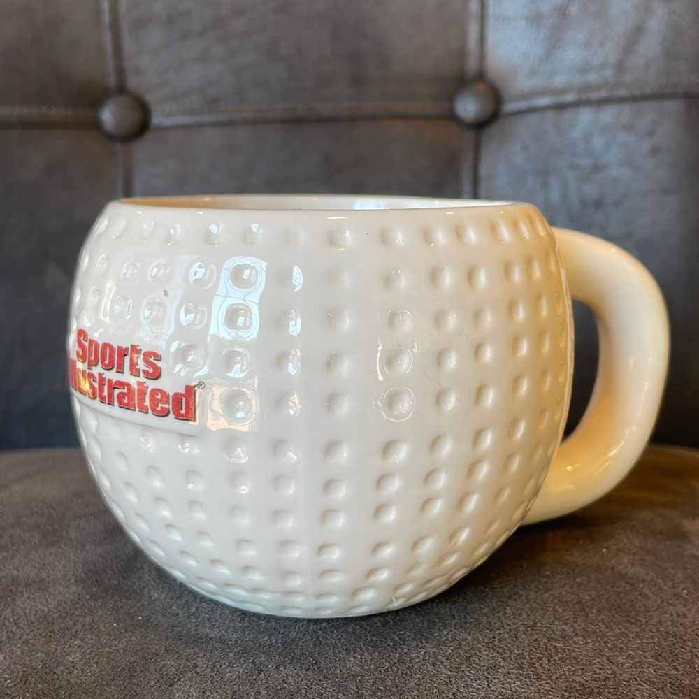 Sports Illustrated White Ceramic Golf Ball Shapes 15 ounce Coffee Mug, 2004